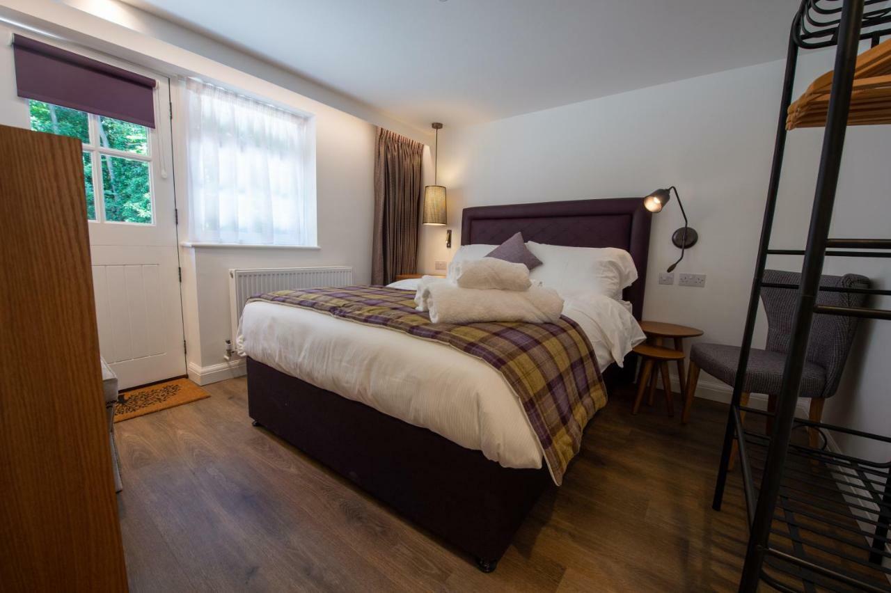 The Withies Hotel Godalming